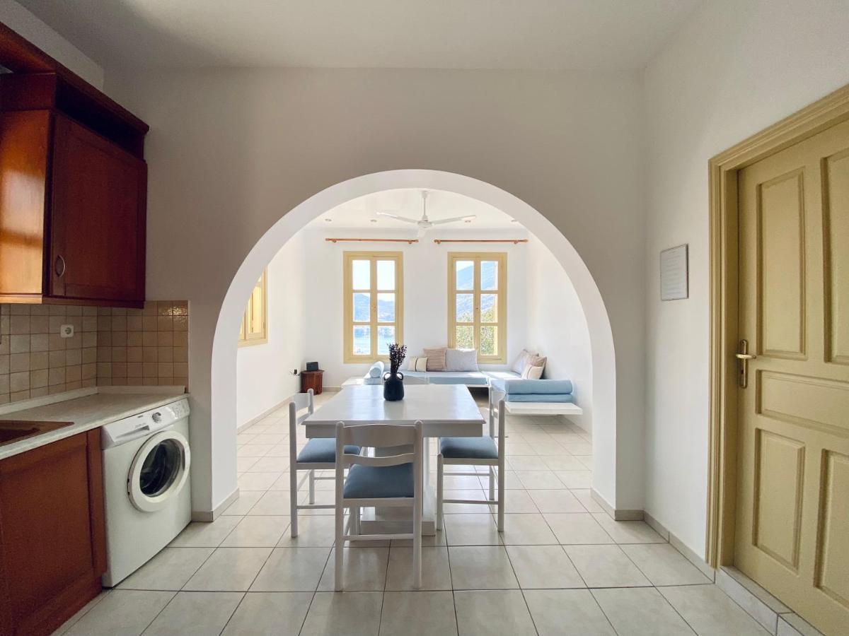 Ferienwohnung To Petrino Meyísti Exterior foto