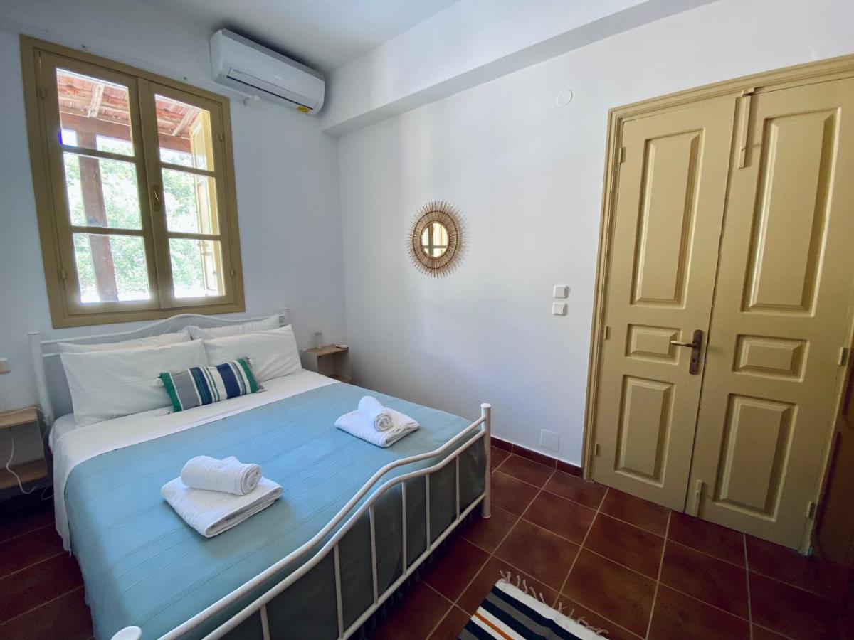 Ferienwohnung To Petrino Meyísti Exterior foto
